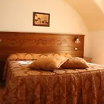 Les Noyers Bed & Breakfast