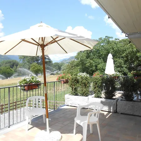 Les Noyers Bed & Breakfast Verrayes