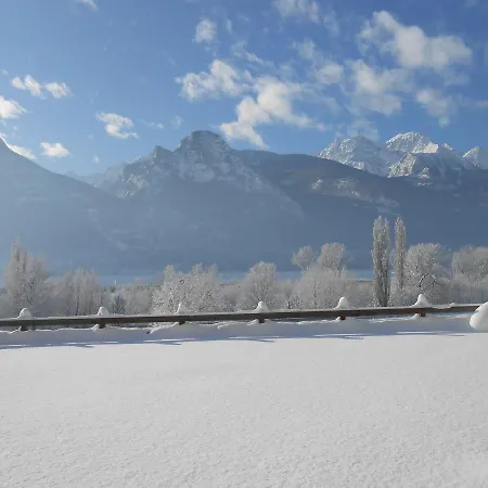 Les Noyers Bed & Breakfast Verrayes