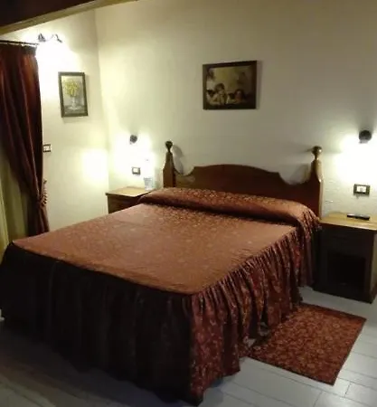 فندق مبيت وإفطار Les Noyers 3*