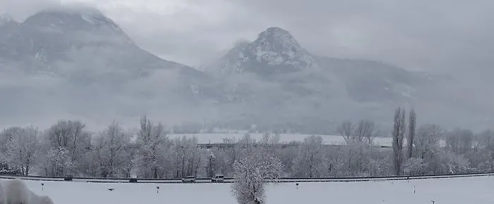 Bed & Breakfast Les Noyers 3*